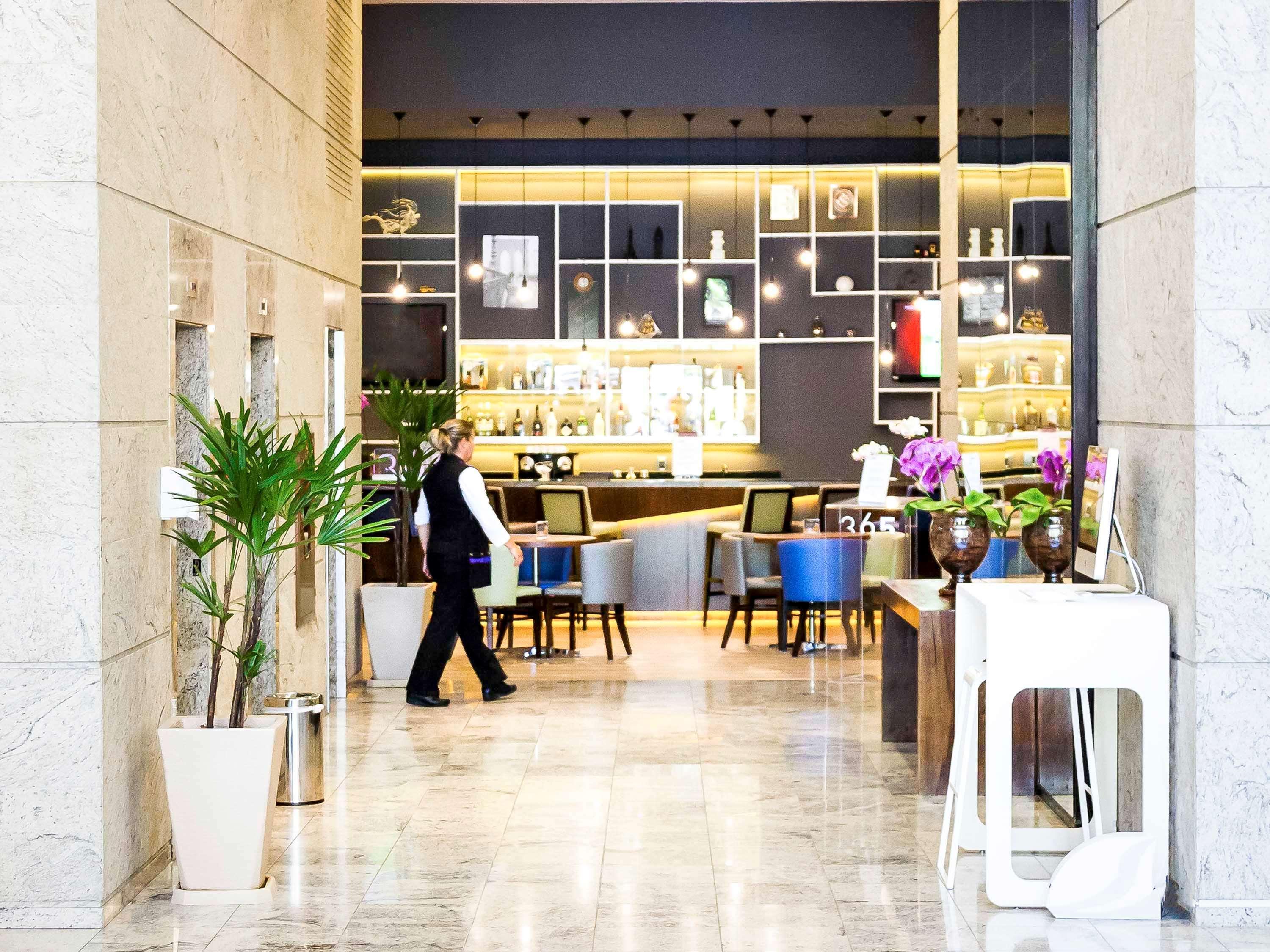 Novotel Porto Alegre Tres Figueiras Exterior foto