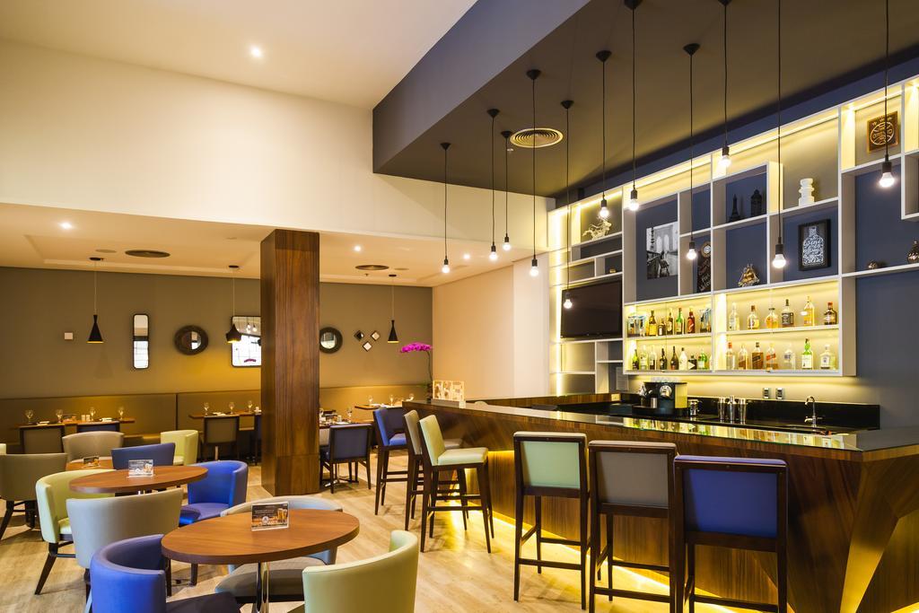 Novotel Porto Alegre Tres Figueiras Exterior foto